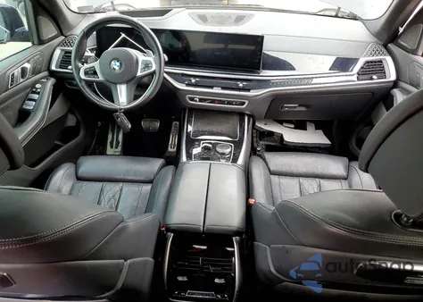 2023 BMW X7 xDrive40I from USA, damaged, VIN 5UX23EM00P9P65933